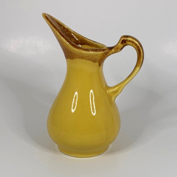 Vtg Hull Yellow Drip Glaze Pottery Small Pitcher - Picture 3 of 7